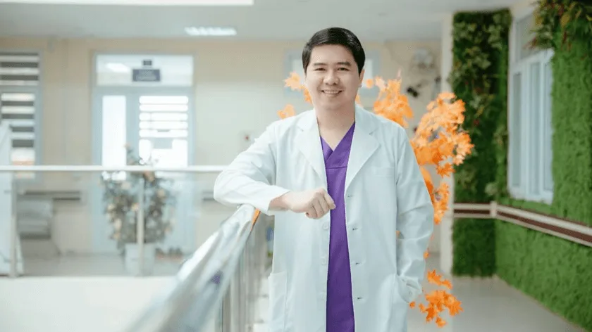 Tiến sĩ - bác sĩ Hoàng Thanh Tuấn