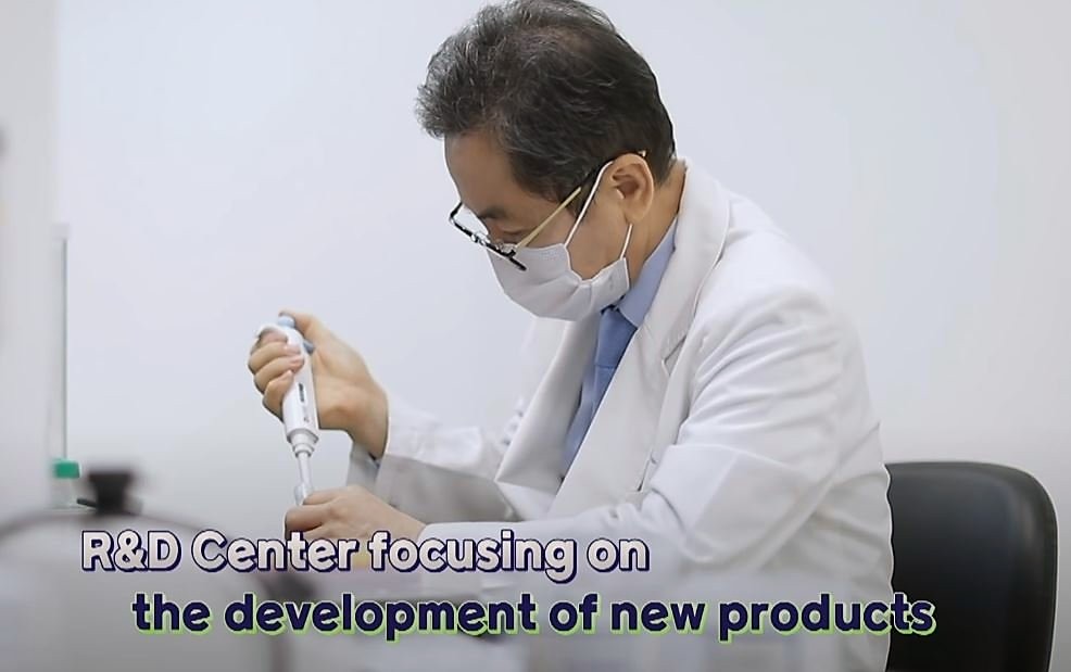 Sự suy giảm estrogen trong giai đoạn tiền mãn kinh làm mất ổn định hệ sắc tố da